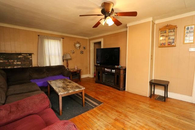 28 Jackson Street Street, Keeseville, NY 12944