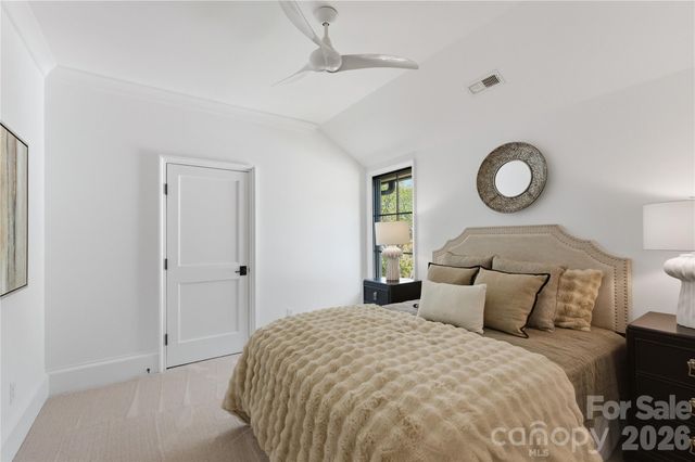 7005 Chateau Bordeaux Lane, Charlotte, NC 28270