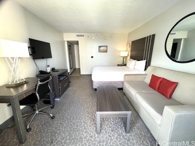 1850 Ala Moana Boulevard 915, Honolulu, HI 96815