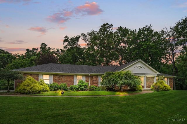 4 Beechurst Woods Lane, Green Twp, OH 45233