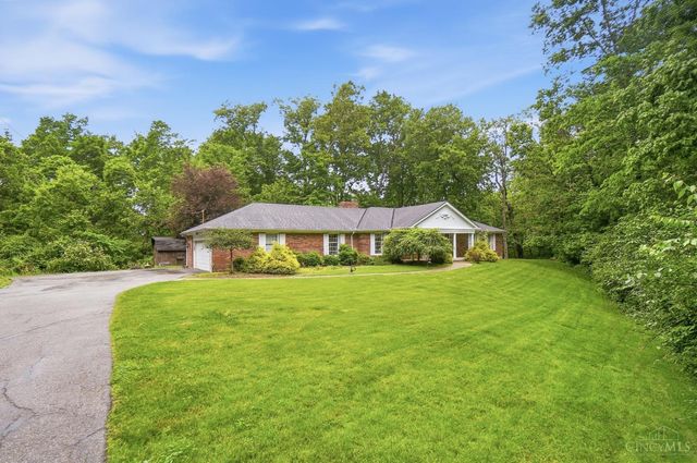 4 Beechurst Woods Lane, Green Twp, OH 45233