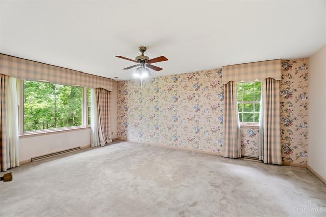 4 Beechurst Woods Lane, Green Twp, OH 45233