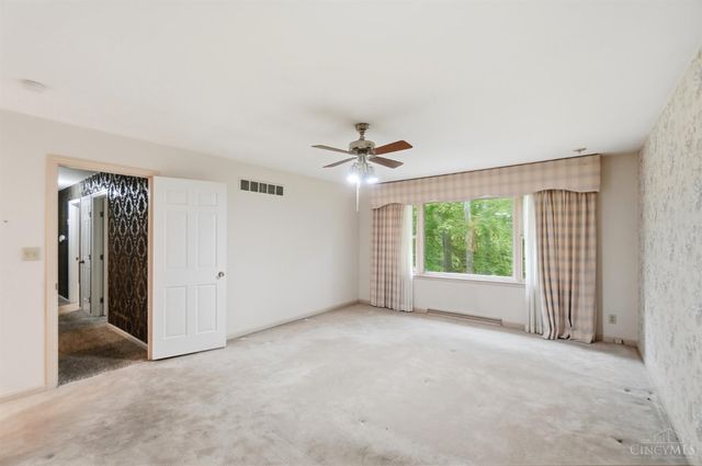 4 Beechurst Woods Lane, Green Twp, OH 45233
