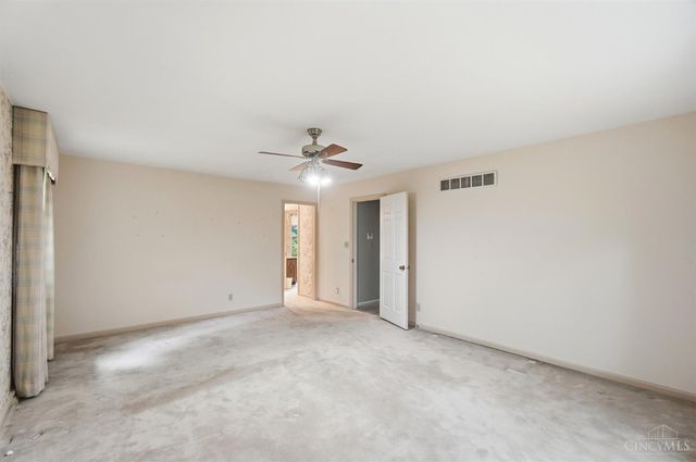 4 Beechurst Woods Lane, Green Twp, OH 45233