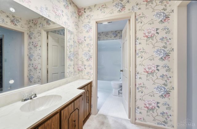 4 Beechurst Woods Lane, Green Twp, OH 45233