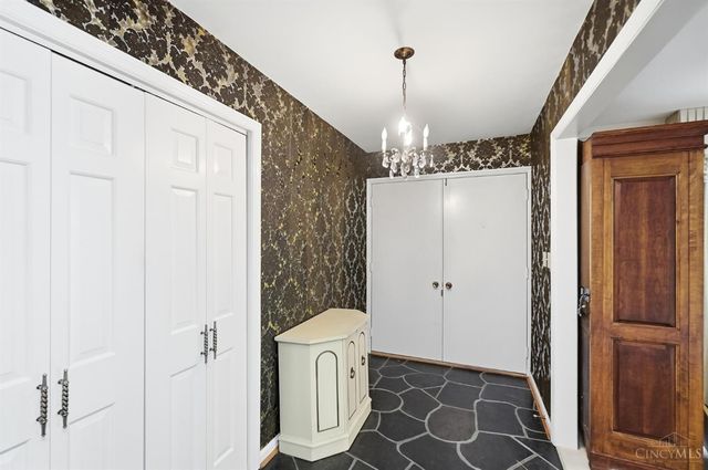 4 Beechurst Woods Lane, Green Twp, OH 45233