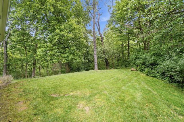 4 Beechurst Woods Lane, Green Twp, OH 45233
