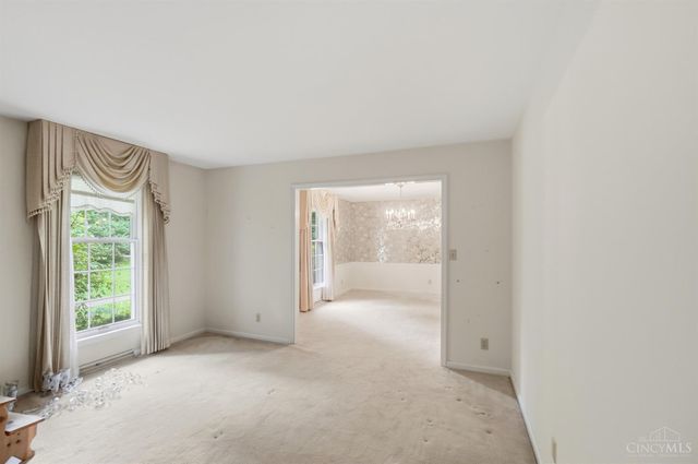 4 Beechurst Woods Lane, Green Twp, OH 45233