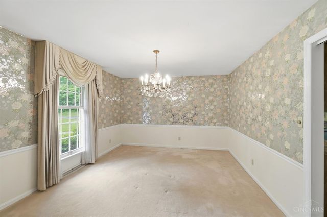 4 Beechurst Woods Lane, Green Twp, OH 45233