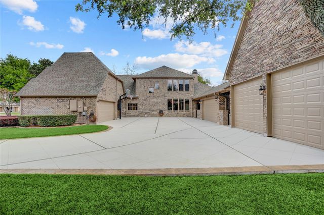2743 Cavallo Pass, Richmond, TX 77406