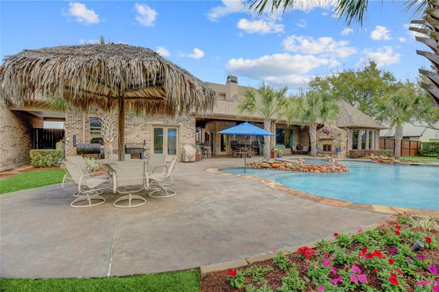 2743 Cavallo Pass, Richmond, TX 77406