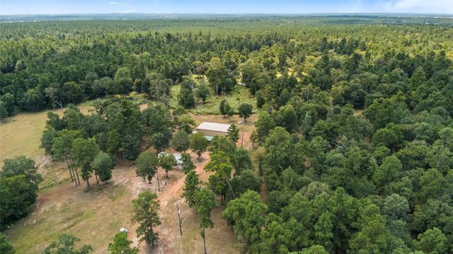 235 Flynt Road, Huntsville, TX 77320