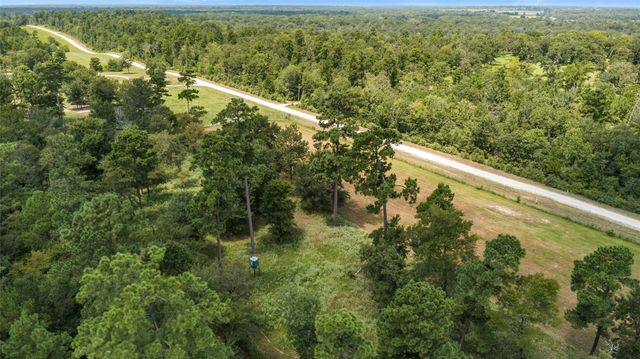 235 Flynt Road, Huntsville, TX 77320