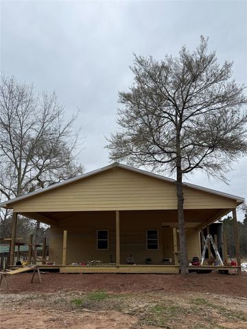 235 Flynt Road, Huntsville, TX 77320