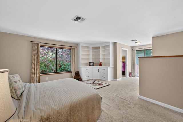 9490 Golden Gate Ave, Orangevale, CA 95662