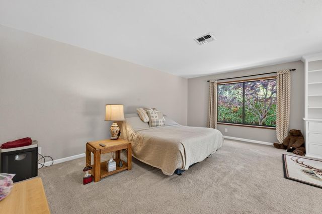 9490 Golden Gate Ave, Orangevale, CA 95662