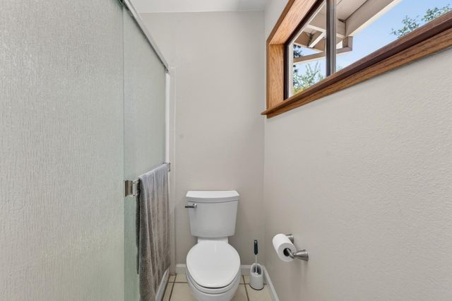 9490 Golden Gate Ave, Orangevale, CA 95662