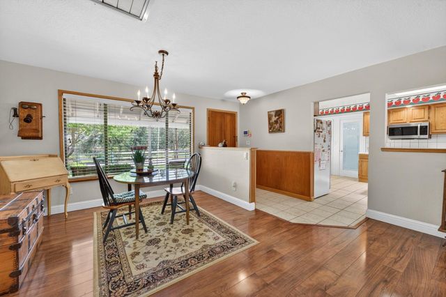 9490 Golden Gate Ave, Orangevale, CA 95662