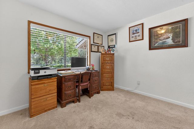 9490 Golden Gate Ave, Orangevale, CA 95662