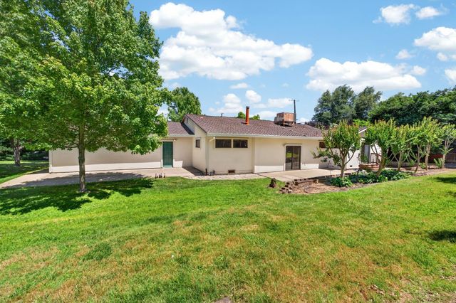 9490 Golden Gate Ave, Orangevale, CA 95662