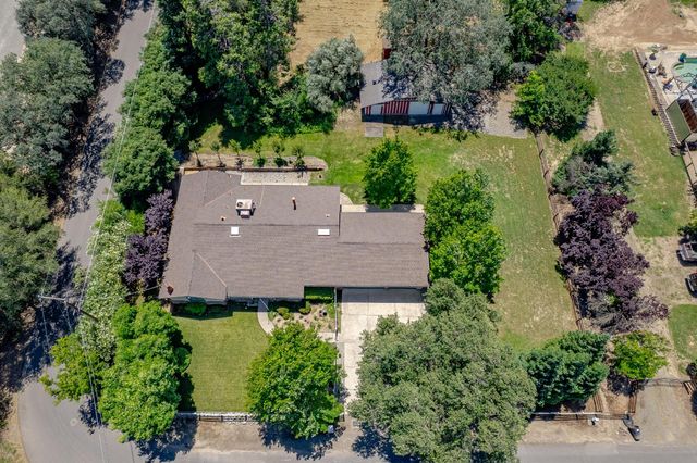 9490 Golden Gate Ave, Orangevale, CA 95662