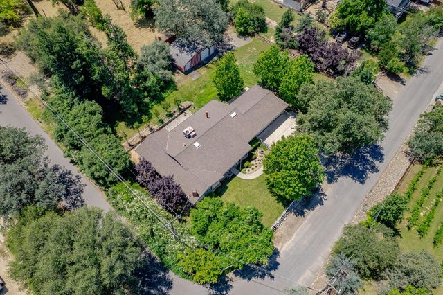 9490 Golden Gate Ave, Orangevale, CA 95662