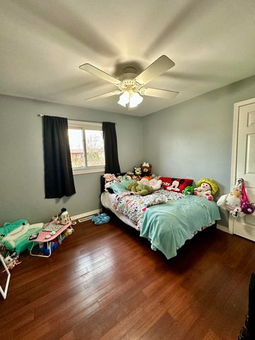 421 Sandalwood Drive, Valparaiso, IN 46385