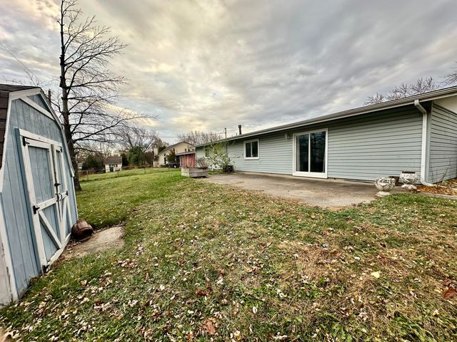 421 Sandalwood Drive, Valparaiso, IN 46385