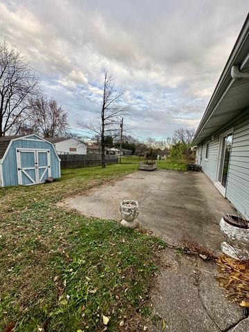 421 Sandalwood Drive, Valparaiso, IN 46385