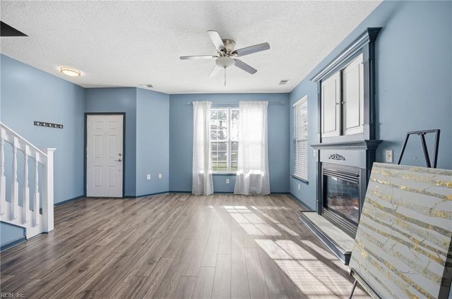 2377 Wessington DR, Virginia Beach, VA 23454