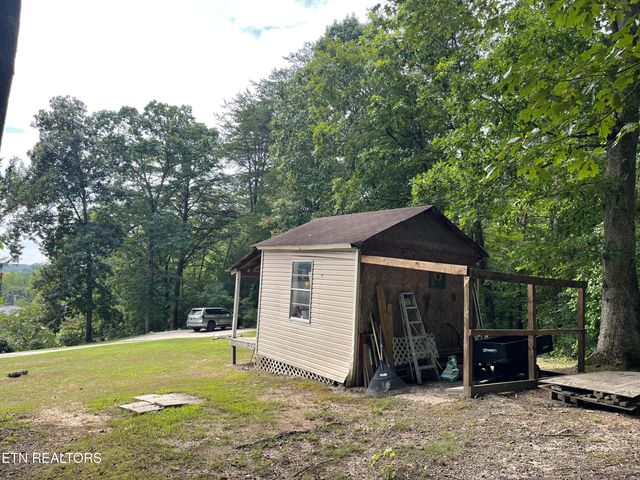 215 Coal Creek Lane, Rocky Top, TN 37769