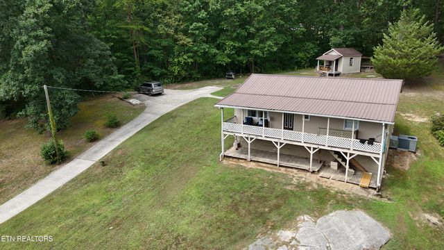 215 Coal Creek Lane, Rocky Top, TN 37769