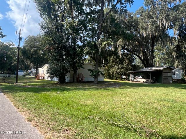 7 Allendale Street, Bluffton, SC 29910