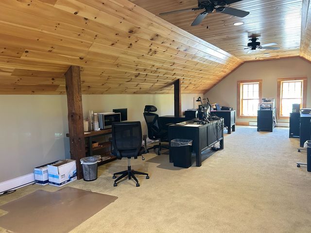 244 Amesbury Road, Kensington, NH 03833