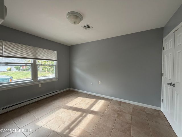 664D Plymouth Drive, Lakewood, NJ 08701