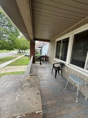 10325 Crocuslawn Street, Detroit, MI 48204