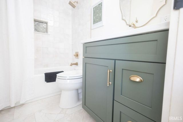 1122 S Fess Avenue, Bloomington, IN 47401