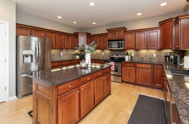 4119 139th Street, Urbandale, IA 50323