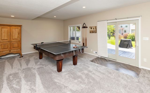 4119 139th Street, Urbandale, IA 50323