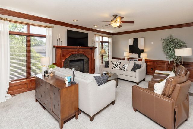 4119 139th Street, Urbandale, IA 50323