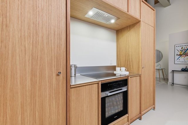 251 Heath St 110, Boston, MA 02130