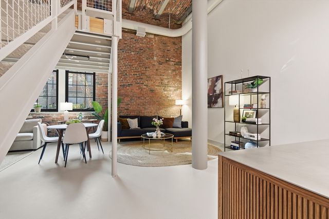 251 Heath St 110, Boston, MA 02130