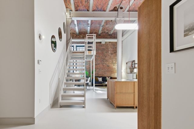 251 Heath St 110, Boston, MA 02130