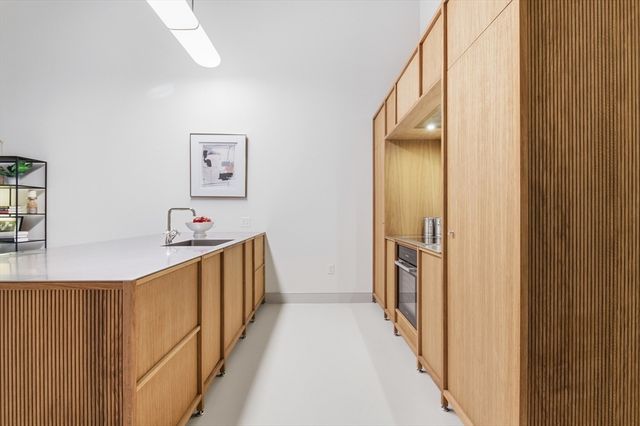 251 Heath St 110, Boston, MA 02130