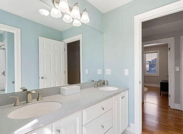 15 Dimick C, Somerville, MA 02143