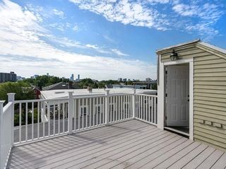 15 Dimick C, Somerville, MA 02143