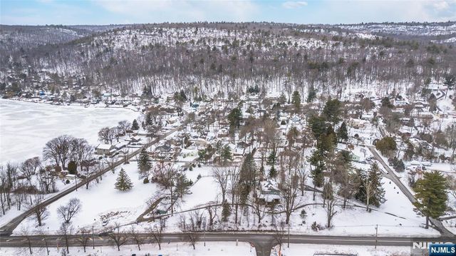 1635 Union Valley Road, West Milford, NJ 07480
