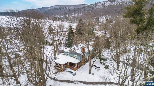 1635 Union Valley Road, West Milford, NJ 07480