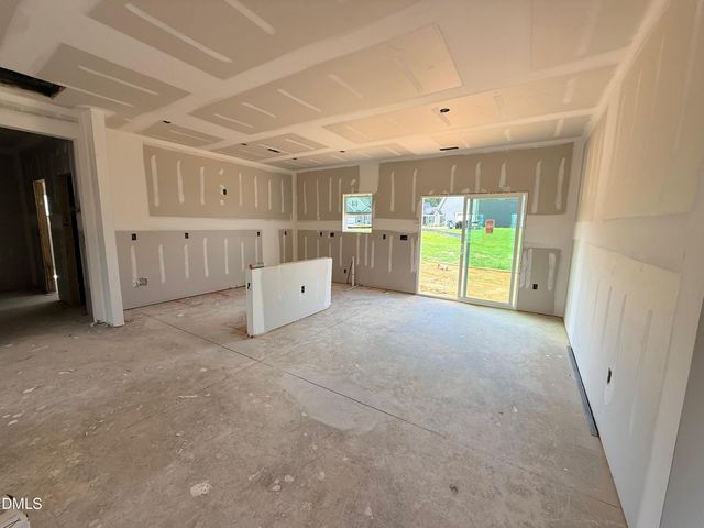 135 Grinnell Loop, Sanford, NC 27332