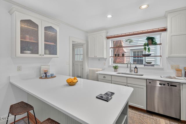 1917 W Club Boulevard, Durham, NC 27705